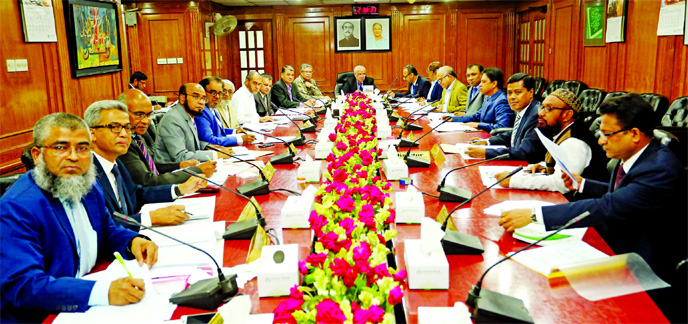 Prof Md Nazmul Hassan, Chairman of Islami Bank Bangladesh Ltd, presiding over a meeting of the Board of Directors of the bank recently at its head office in the city. Vice-Chairman Md Shahabuddin, Managing Director Md Mahbub-ul-Alam, and Deputy Managing D