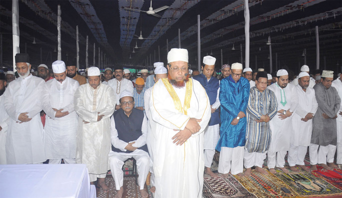 Political leaders and elite participated at Jamiatul Falah Mosque Eid Jamaat in the Port City on Wednesday.