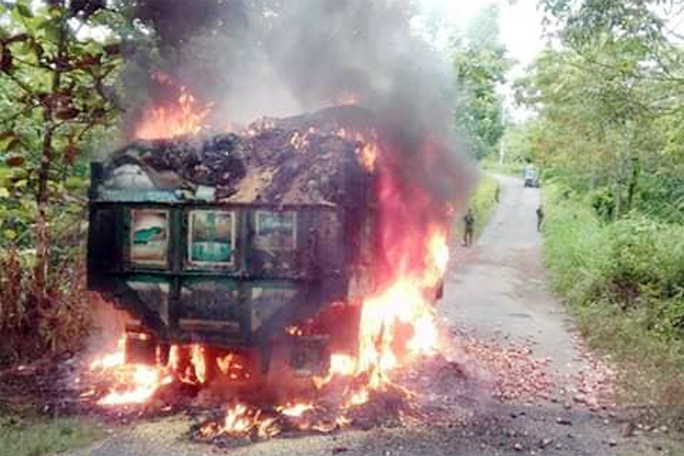 Miscreants has torched a goods-laden truck in the rubber garden area of Dighinala-Marishya Road on early yesterday.