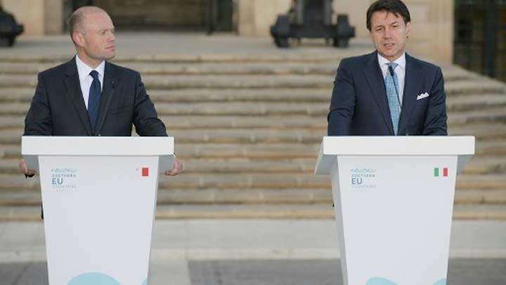 Malta's Prime Minister Joseph Muscat (L) and Italian Prime Minister Giuseppe Conte at the South Europe summit.