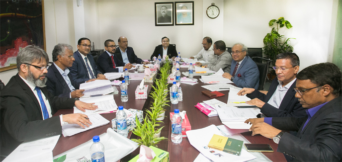 Chowdhury Nafeez Sarafat, Chairman of Board of Directors of Padma Bank Ltd, presiding over a board meeting at its corporate office in the city on Wednesday. Vice-Chairman Dr Hasan Taher Imam, Directors Tamim Marjan Huda, Abu Kaiser, Managing Director of S