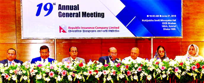 Mohd. Hanif Chowdhury, Chairman of Republic Insurance Company Ltd, addressing it 19th Annual General Meeting (AGM) recently at Muktijuddho Smriti Milonayaton Hall of IDEB Bhaban in the city. Directors Feroz U Haider, SM Safiul Hoque, Shahin Haider, Khursh