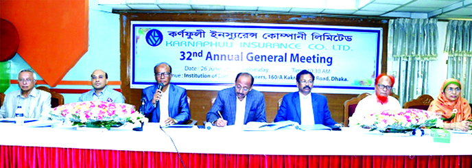 Nizam Uddin Ahmed, Chairman of Karnaphuli Insurance Co Ltd, presiding over the 32nd Annual General Meeting of the company at Institute of Diploma Engineers in the capital recently. Vice Chairman Nasir Uddin Ahmed, CEO ANM Fazlul Karim Munshi, Directors NC