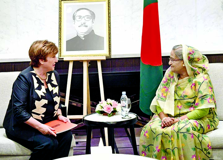 Chief Executive Officer of the World Bank Kristalina Georgieva paid a courtesy call on Prime Minister Sheikh Hasina at Hotel Intercontinental in the city on Wednesday. BSS photo