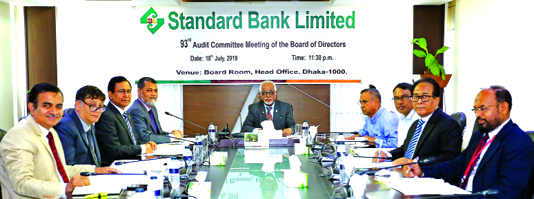 Najmul Huq Chaudhury, Independent Director of Standard Bank Limited, presiding over its 93rd Audit Committee Meeting of the Board of Directors of the Bank at its head office on Thursday. Managing Director of the Bank Mamun-Ur-Rashid was also present.