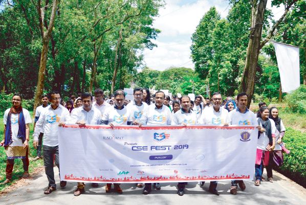 Teachers and students of CSE Department of CUET brought out a jubilant procession on the concluding day of CSE Festival-2019 at the University campus on Sunday.