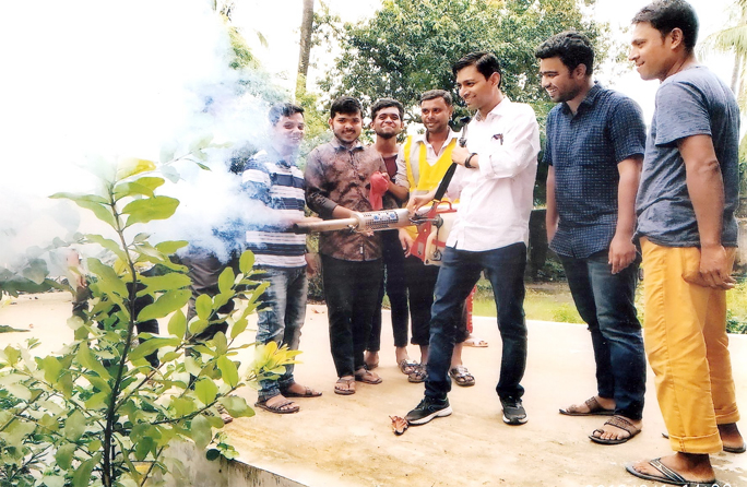Bangladesh Chhatra League, Government Commerce College Unit conducting mosquitoes killing and cleanliness drive on the campus recently.