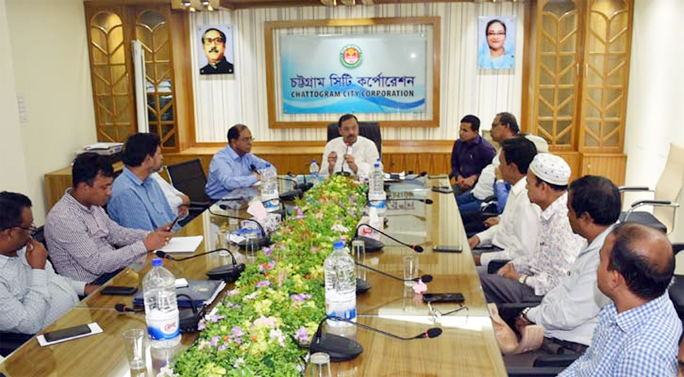 CCC Mayor AJM Nasir Uddin addressing a discussion meeting with the engineers at the conference room of City Corporation at Tiger Pass on Sunday.