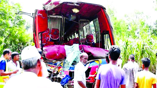 Four people were killed and 30 others injured in a head-on collision between two buses at Salendar Bhutpara on Thakurgaon-Panchagarh Highway on Thursday.