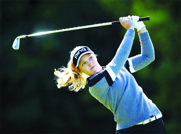 Defending champion Brooke Henderson of Canada is one of the lead of American Annie Park after the first round of the LPGA Canadian Women's Open in Toronto on Thursday.