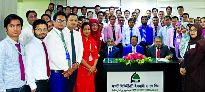 Mohammad Hafizur Rahman, Chattogram Zonal Head of First Security Islami Bank Limited, poses for photograph with the participants of a 5-day long workshop on 'General Banking Operations' at its Regional Training Institute, Chattogram recently. Other exec