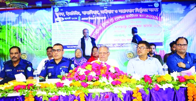 NOAKHALI: A discussion meeting on eve- teasing, drug abuses, militancy and terrorism held at Senbagh Upazila marking the Open Houses Day jointly organised by Senbagh Thana Police and Upazila Community Policing on Saturday. Among others, Morshad Alam M