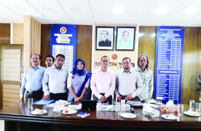 SUNAMGANJ: A 5-member team of Tourist Haven Bangladesh led by its Chairman Jahangir Khan Babu met with Deputy Commissioner of Sunamganj Md Abdul Ahad and exchanged views with him during their visit to Tanguar Haor in the district recently.