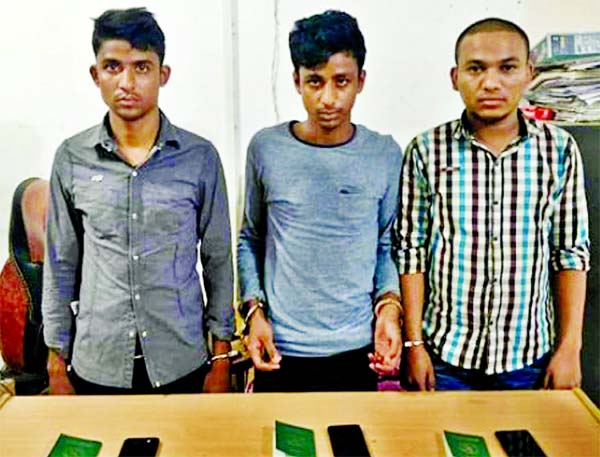 Three Rohingya youths were arrested by police with Bangladeshi passport from Akbar Shah area in Chattogram on Friday.