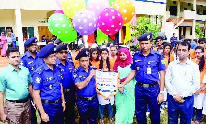 BOGURA: Ali Ashraf Bhuiyan BPM (Bar), SP, Bogura inaugurating a youth gathering on violation against women at Bogura Police Line School and College Auditorium on Thursday.