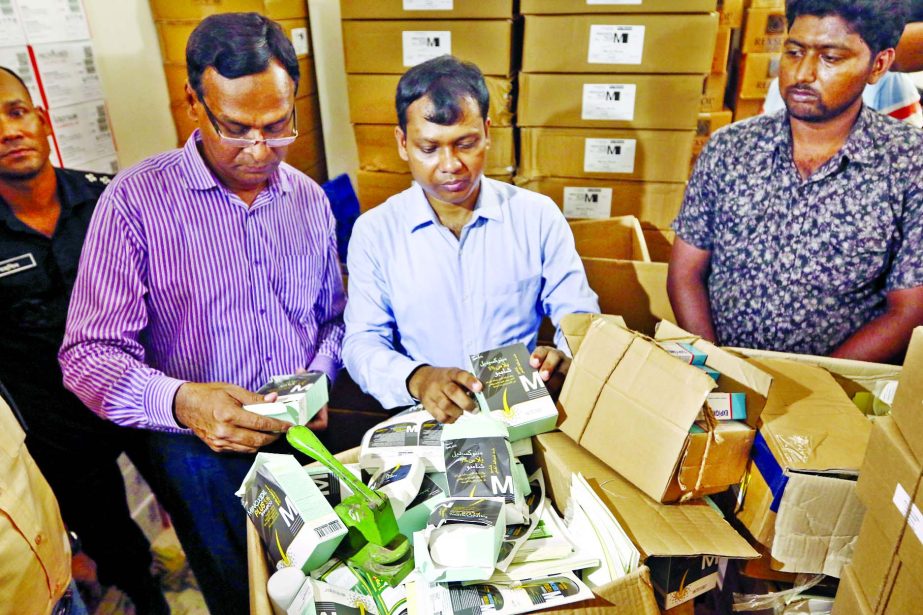 A mobile court led by RAB executive magistrate Mohammad Sarwar Alam fined two companies Tk 40 lakh for producing and selling spurious drugs at Hatirpool market in Dhaka on Tuesday.