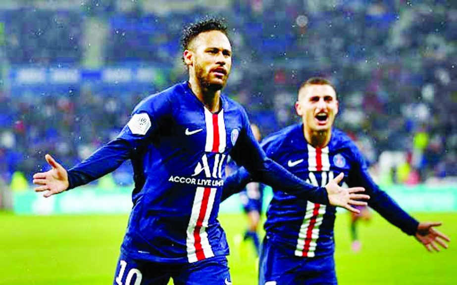 Neymar (left) struck late again as Paris St Germain beat one of their main title rivals Olympique Lyonnais 1-0 to strengthen their Ligue 1 lead on Sunday.
