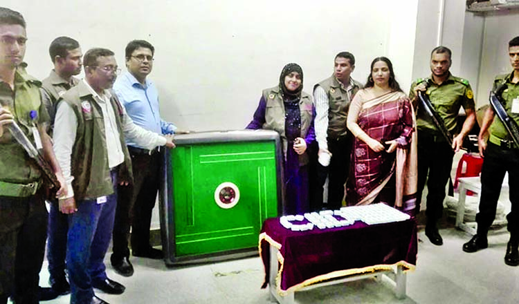 Customs Intelligence and Investigation Directorate (CIID) on Sunday seized casino instruments from a mobile phone factory near the Kanchan Bridge in Narayanganj district on Sunday.