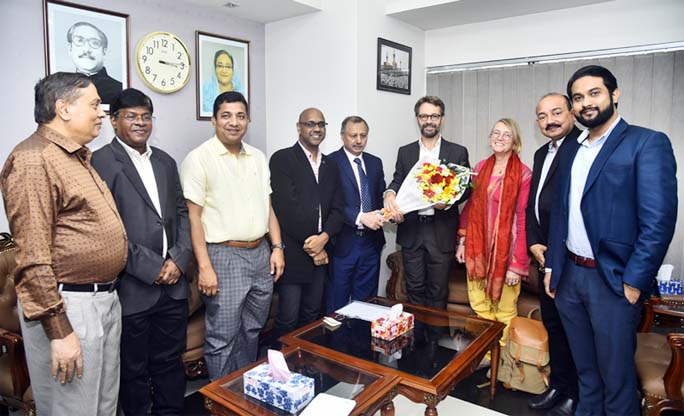 Mahbubul Alam, President, Chattogram Chamber of Commerce and Industry with other leaders greeting France High Commissioner Jiyan Merin Su recently.