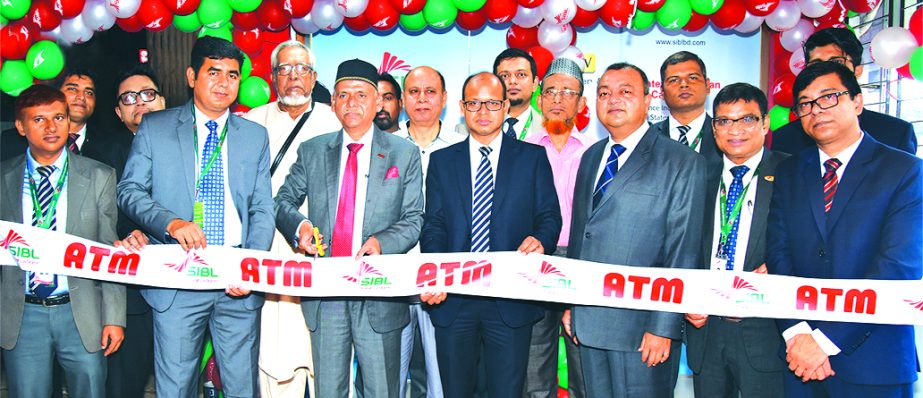 Quazi Osman Ali, Managing Director of Social Islami Bank Limited, inaugurating an ATM Booth at Shyamoli in the capital on Sunday. Md Abdul Mottaleb, Head of Branches Control and General Banking Division of SIBL, Khairul Anam, former GM of Sadharan Bima Co
