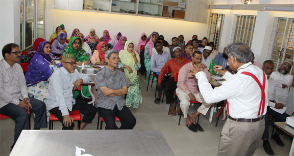 Former Chairman of Human Rights Commission Prof Dr Mizanur Rahman conducts a session on ethics at Hazrat Shah Ai Model High School at Mirpur in the capital recently.