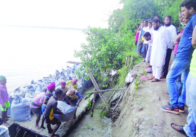 MODHUKHALI (Faridpur) : Modhumati River erosion protection work at a cost of Tk 18 lakh was inaugurated at Rajdarpur area on Wednesday.