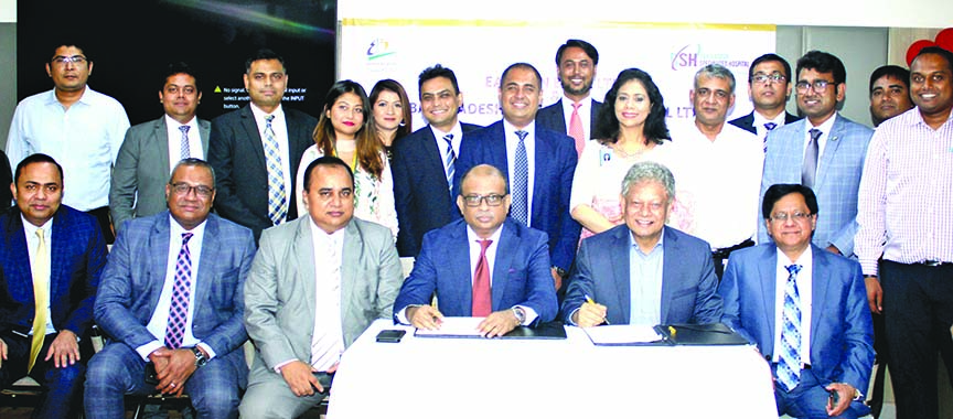 Ali Reza Iftekhar, CEO of Eastern Bank Limited (EBL) and Dr. Mahbubur Rahman Chowdhury, Chairman of Bangladesh Specialized Hospital Limited (BSHL), signing a payroll banking agreement at BSHL office in the city recently. Under the deal, employees of the