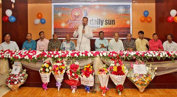 CCC Mayor AJM Nasir Uddi addressing the ninth publication ceremony of The Daily Sun at Chattogram Bureau Office on Thursday.