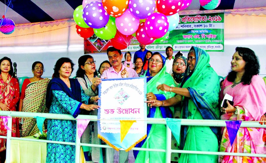 Meher Afroz Chumki, MP, inaugurating the Age Group Women's Swimming Competition by releasing the balloons as the chief guest at Dhanmondi Sultana Kamal Women's Sports Complex on Saturday.