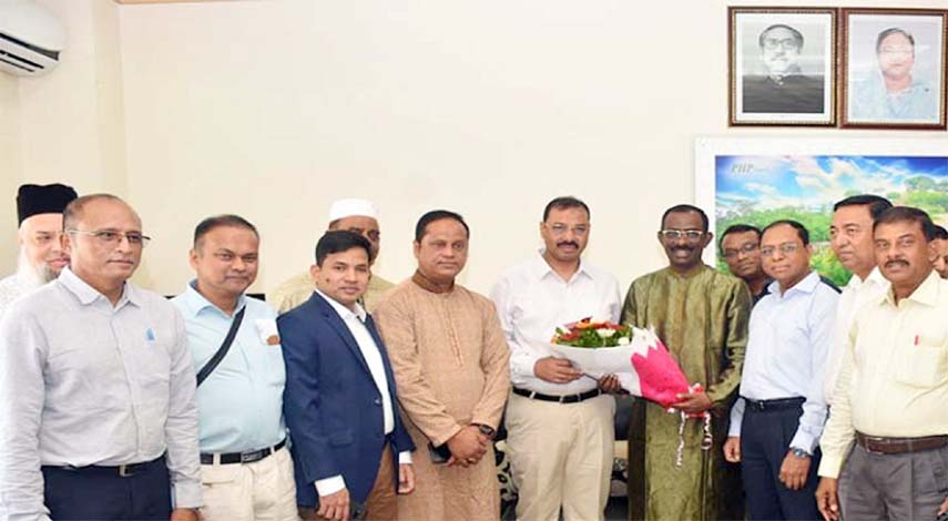 Panel Mayor and Ward councillors greeting CCC Mayor A J M Nasiruddin before departure to China on Monday.