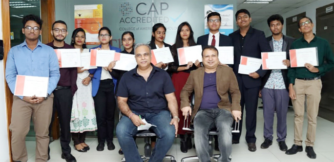 Niaz Morshed, Chess Grandmaster and Sponsor of 'Thyrocare Niaz Morshed Leadership Scholarship Award' along with other officials of Thyrocare Bangladesh Ltd announces a one-year mentorship program for the winners of 'Thyrocare Niaz Morshed Leadership Sc