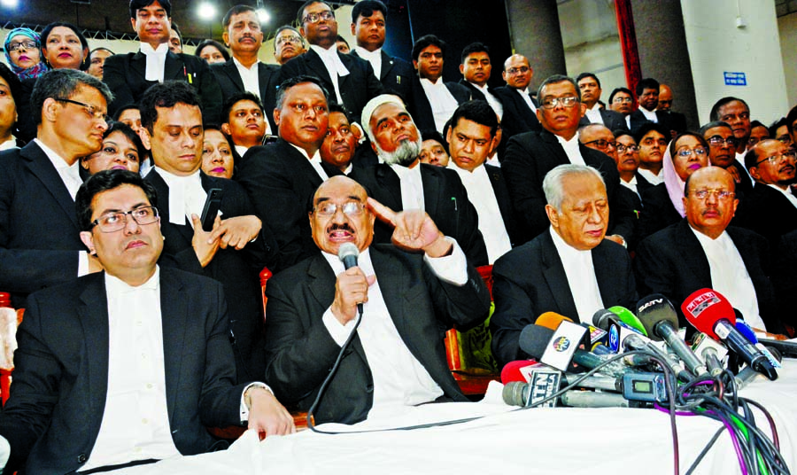 Advocate Yousuf Hossain Humayun speaking at a press conference organized by Bangabandhu Awami Ainjibi Parishad at the north hall of the Supreme Court Bar Association (SCBA) on Thursday.