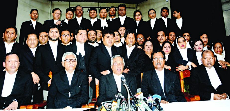 Advocate Zainul Abedin speaks at a press conference in the Supreme Court Bar Auditorium following refusal of BNP Chairperson Khaleda Zia's bail on Thursday.