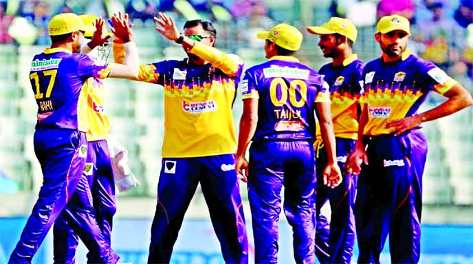Players of Rajshahi Royals celebrating after picked up a wicket of Sylhet Thunder during the Twenty20 cricket match of the Bangabandhu Bangladesh Premier League at the Sher-e-Bangla National Cricket Stadium in the city's Mirpur on Friday.