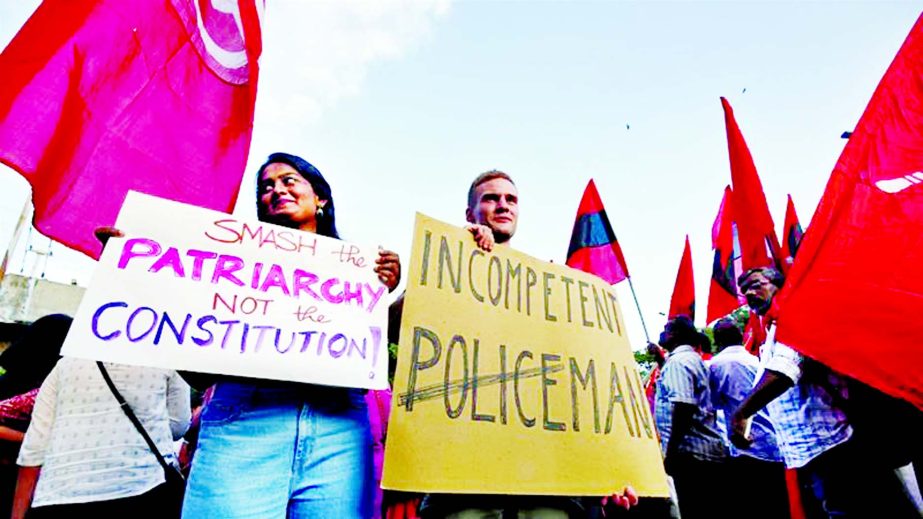 Lindenthal (in photo holding brown placard), student of Technical University of Dresden in Germany, was on an exchange programme at IIT-Chennai.