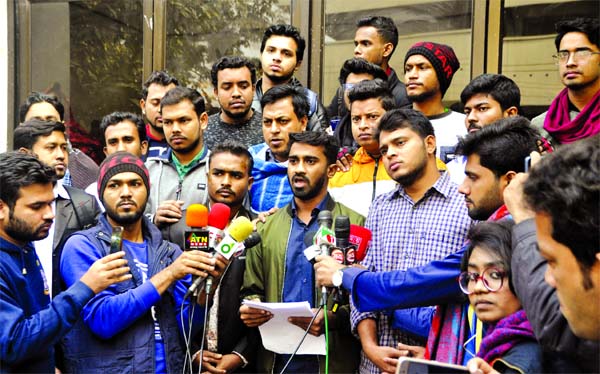 Bangladesh Sadharan Chhatra Odhikar Sangrakkhan Parishad Joint Convener Rashed Khan briefs media over the latest health condition of VP Nur and his associates in front of the Dhaka Medical College and Hospital on Wednesday.