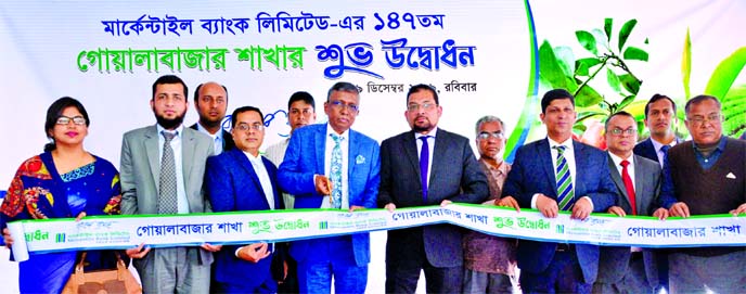 Shamim Ahmed, DMD of Mercantile Bank Limited, inaugurating its 147th branch at Goalabazar in Sylhet on Sunday as chief guest. Ahsanul Haque Chowdhury, Head of Corporate Affairs Division, other senior officials of the bank and local elites were also presen