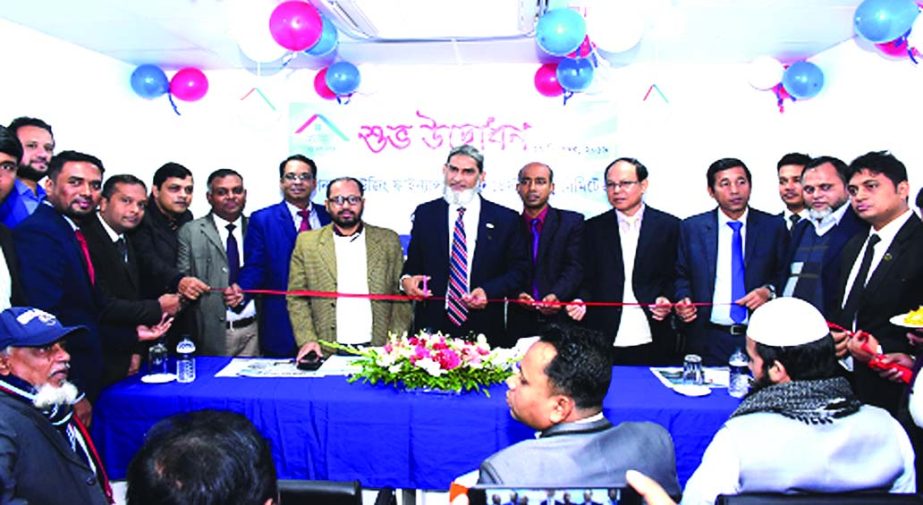 Md. Khalilur Rahman, Managing Director of National Housing Finance and Investments Limited, inaugurating its 8th branch at S.S.K. Road in Feni Sadar recently. S M Anisuzzaman, DMD, Shital Chandra Saha, Head of Operations, Md. Abdul Baten, VP and Sayed Ahm