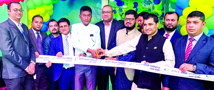 M. Khorshed Anowar, Head of Retail and SME Banking of Eastern Bank Limited (EBL), inaugurating an Agent Banking Outlet at East Chandraganj of Begumganj in Noakhali recently. Syed Zulkar Nayen, Head of Liability and Wealth Management, Md. Bin Mazid Khan, H