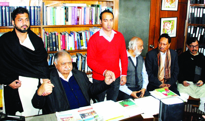 Senior leaders of Jatiya Oikya Front including Dr. Kamal Hossain ceremonially support BNP nominated mayoral candidates of DSCC and DNCC elections Ishraq Hossain and Tabith Awal respectively at the personal office of Dr Kamal in the city on Wednesday.