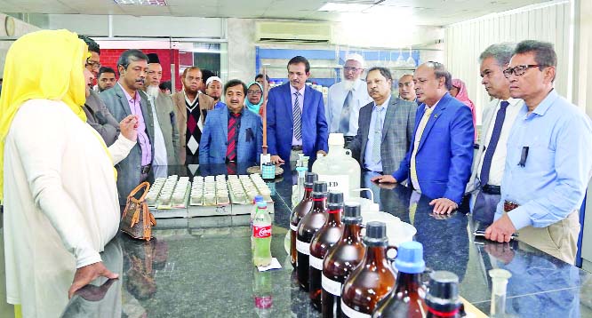 GAZIPUR: Kamalaranjan Das (3rd right) and Balai Krishna Hazra (5th right), two Additional Secretaries of Research Wing, Ministry of Agriculture visited Bangladesh Agricultural Research Institute (BARI) on Wednesday. BARI Director General Dr Abul Kalam