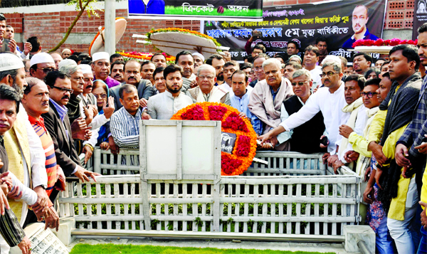 BNP Secretary General Mirza Fakhrul Islam Alamgir along with party colleagues placing floral wreaths at the grave of Arafat Rahman Koko in the city's Banani on Friday marking the latter's fifth death anniversary.