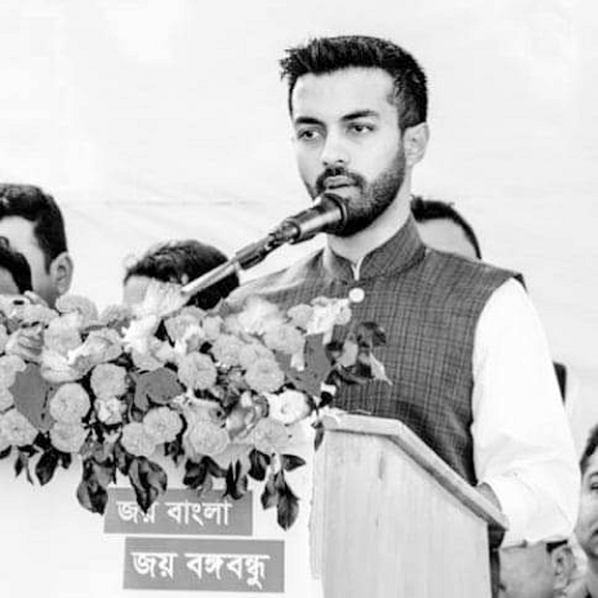 Farraz Karim Chowdhury, elder son of Chairman of the Parliamentary Standing Committee on Ministry of Railway addressing the 72nd founding anniversary function of Bangladesh Chhatra League at Raozan Govt College ground recently.