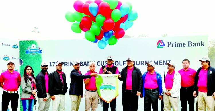 Commandant of National Defence College Lieutenant General Sheikh Mamun Khaled, Vice-Chairman of Prime Bank Limited Mafiz Ahmed Bhuiyan inaugurating the Prime Bank Cup Golf Tournament by releasing the balloons at Kurmitola Golf Club in Dhaka Cantonment rec
