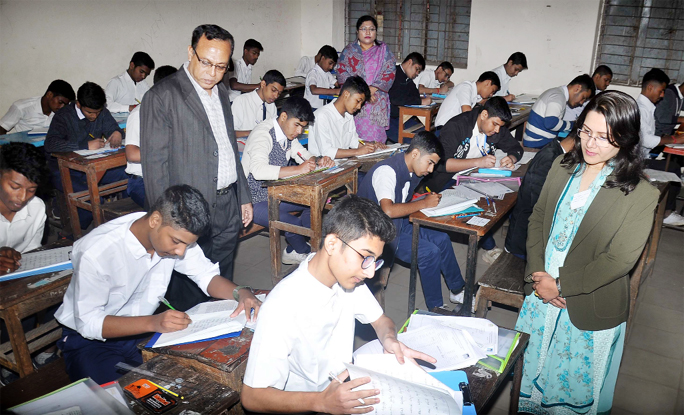 Students of SSC examination at Colligate School centre in the Port City yesterday.