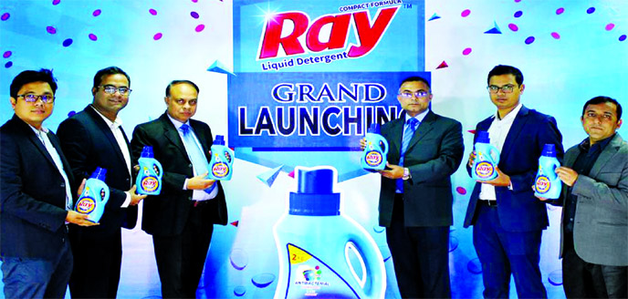 Eleash Mridha, Managing Director of PRAN Group, introducing a new antibacterial detergent liquid named 'Ray Liquid Detergent' brought by Sun Basic Chemicals Limited at its head office at Badda in the capital on Sunday.