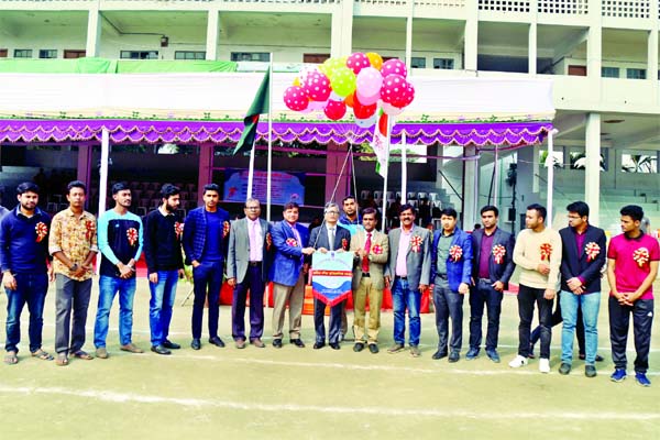 Pro-Vice-Chancellor (Administration) of Dhaka University (DU) Professor Dr Muhammad Samad inaugurating the Annual Sports Competition of Bangabandhu Sheikh Mujibur Rahman Hall of DU by releasing the balloons as the chief guest at the Central Playground of