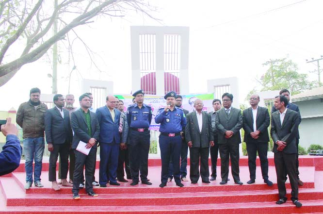 CHAPAINAWABGANJ: A H M Abdul Rakib, SP, Chapainawabganj addressing the inaugural ceremony of Shaheed Minar at Chapainawabganj Polytechnic Institute on Friday.