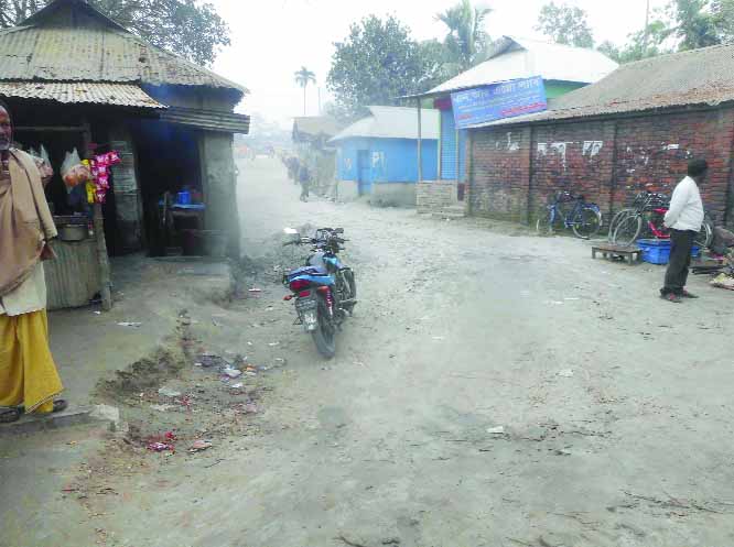 SUNDARGANJ(Gaibandha): Authority concerned yet to take any step as illegal shops have been built at the connecting Road to Mirganj Bridge on Sundarganj Road in Sundarganj Upazila for a long time. This snap was taken yesterday.