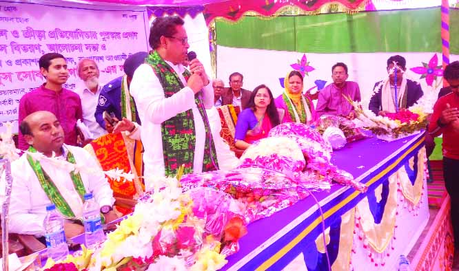KALKINI (Patuakhali): Publicity and Publication Secretary of Bangladesh Awami League Dr Abdus Sobhan Golap MP addressing the inaugural programme of new academic buildings of four schools at Kalkini Upazila as Chief Guest recently.